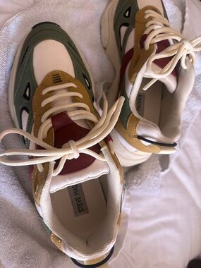 Steve Madden Mixed-Material Sneakers in Green, Burgundy & Mustard